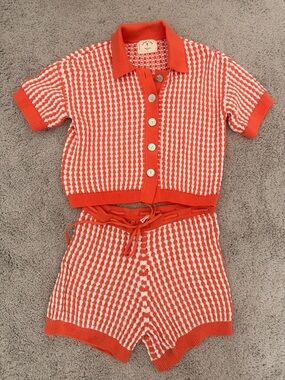 Electric & Rose Tangerine and White Knit Short Set